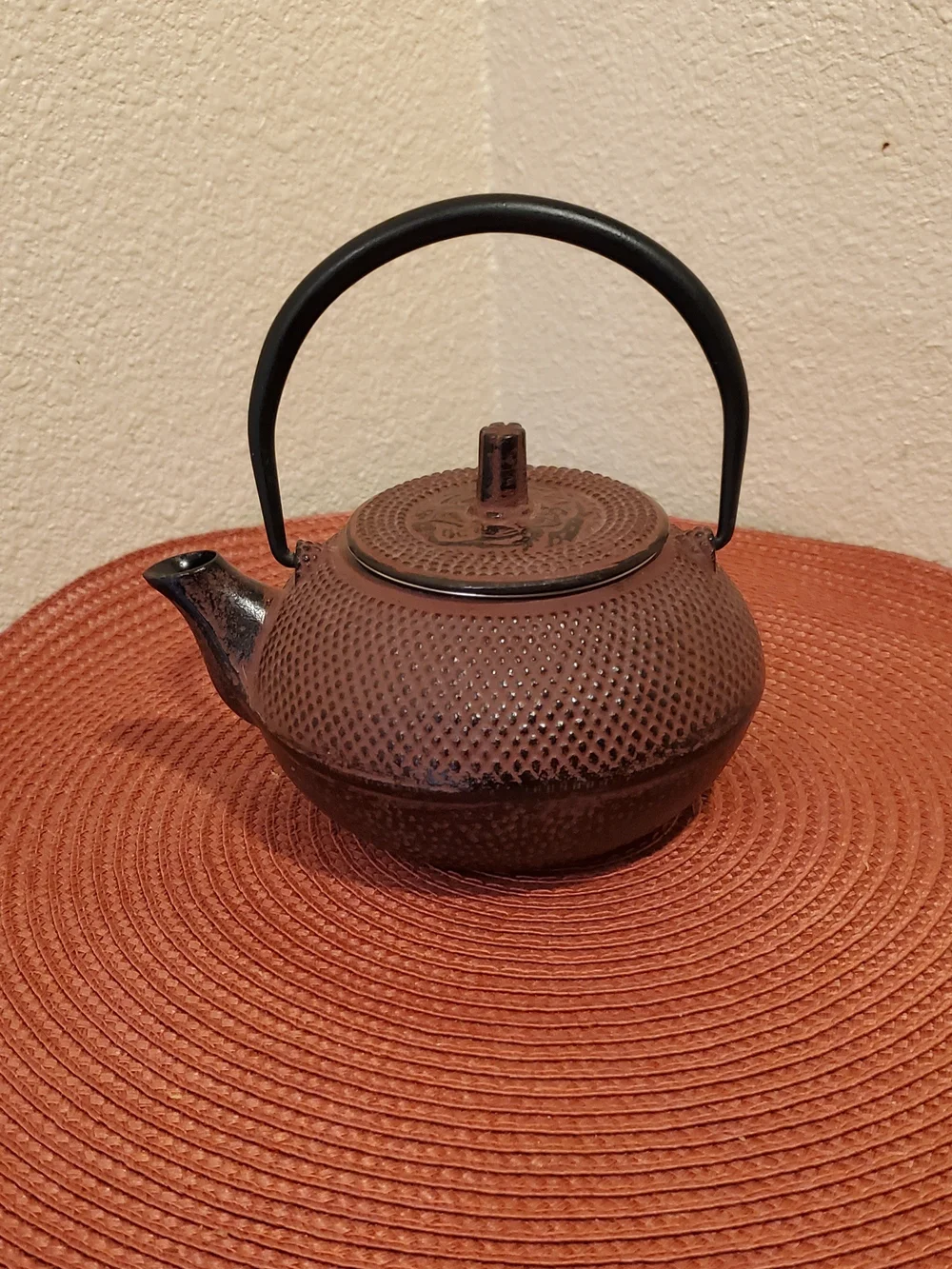 Cast Iron Teapot Brown with Black Handle - Traditional 